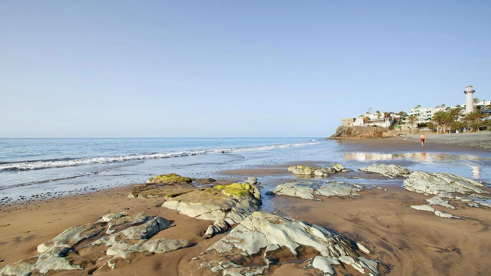 Playa Del Aguila location